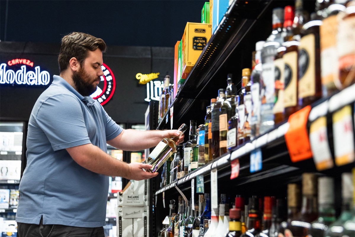 Liquor store inventory management Banner